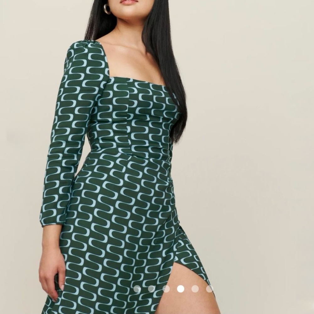 Reformation hilde midi dress - Picture 2 of 3